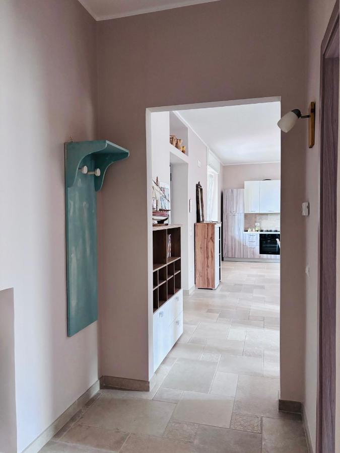Villa Raffaele Trani Bagian luar foto